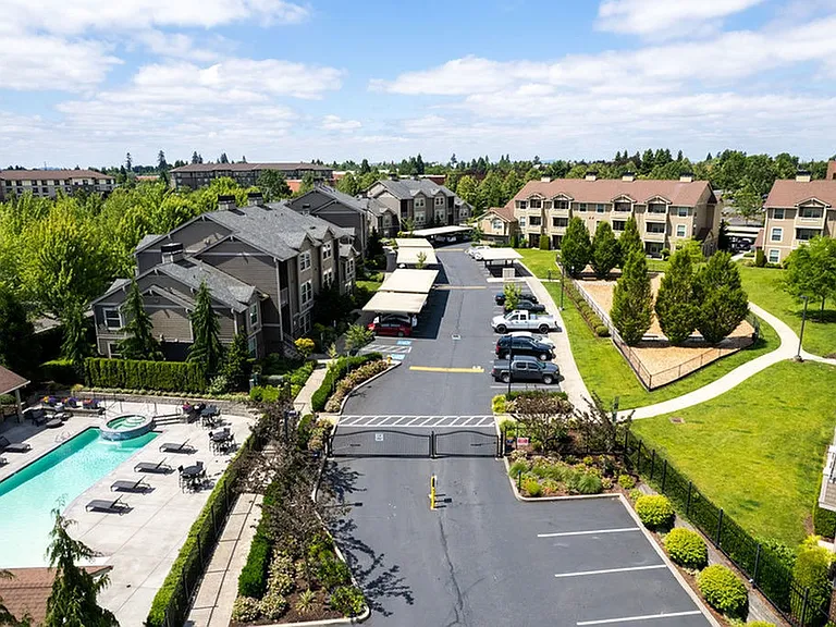 Multifamily Apartments