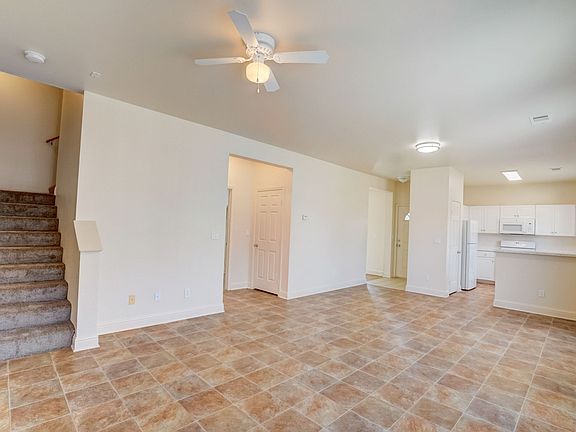 4th image of 200 Ash Rd #843DC