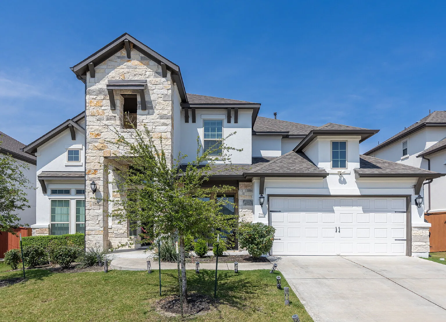 4 bed, 3.5 bath, 3787 sqft, $3,950 — Photo 1