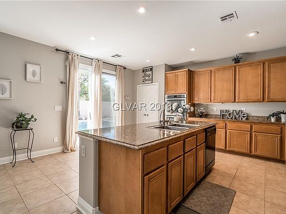 4th image of 10991 Turlington Ln