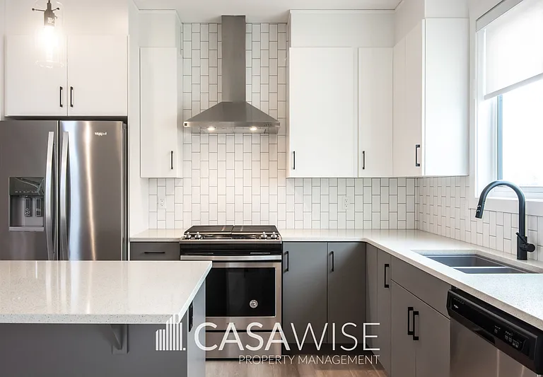 590 Lewis Greens Dr NW — Photo 1