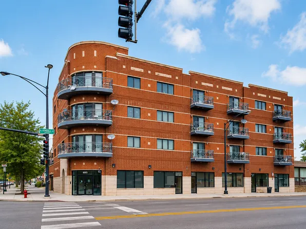6005 N Kimball Ave #2D, Chicago, IL 60659