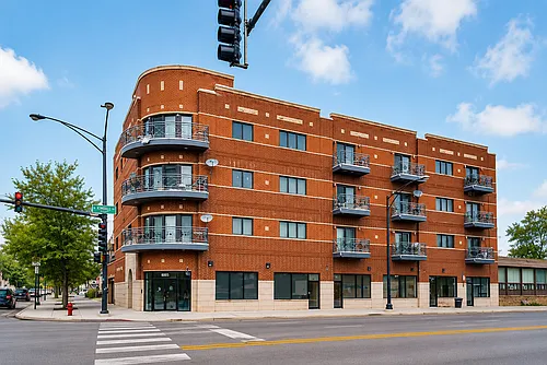 6005 N Kimball Ave #2D Photo 1