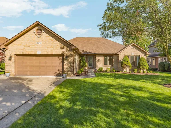 54774 Ashley Lauren Dr, Macomb, MI 48042
