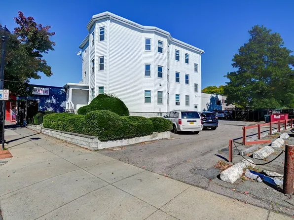 422 Hancock St APT 7, Quincy, MA 02171