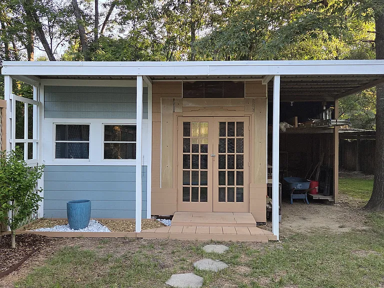 210 Williams St — Photo 13