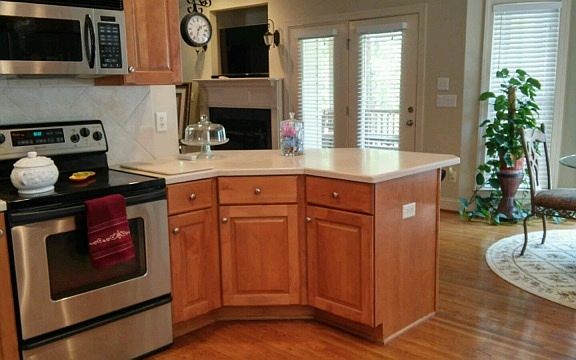 5th image of 1688 Oak Park Ln