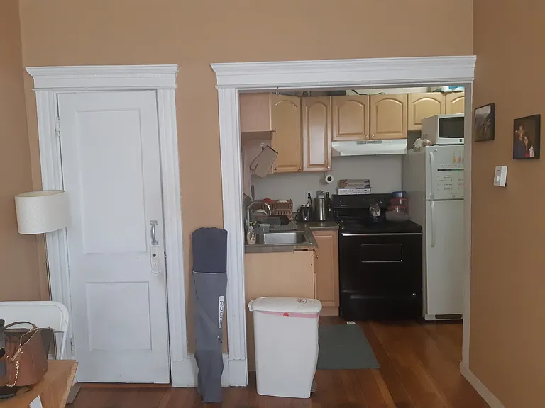 883 Huntington Ave — Photo 6