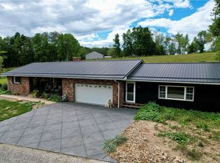 8004 Reef Rd NE, Mechanicstown, OH 44651