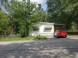 34 Northwood Dr, O'Fallon, MO 63366