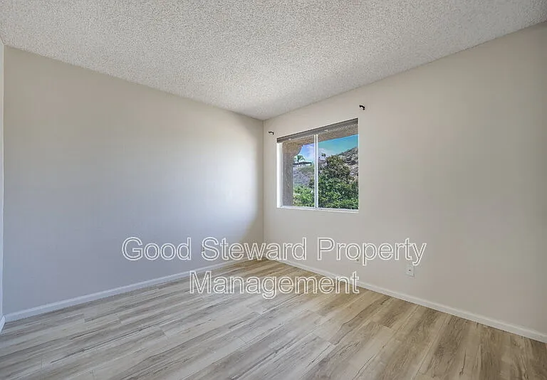 734 Morita Dr — Photo 16