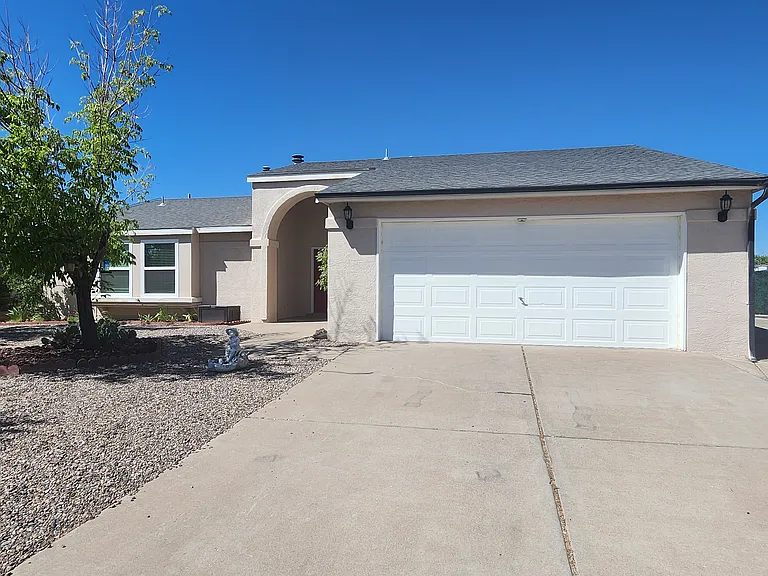 1857 Clearwater Loop NE — Photo 1