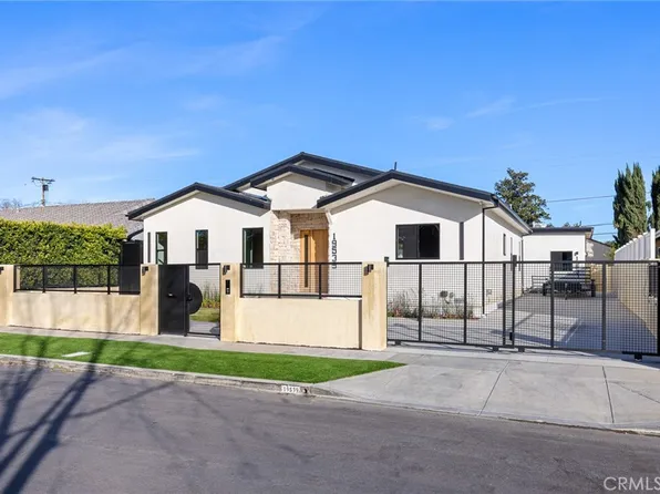 19539 Mobile St, Reseda, CA 91335