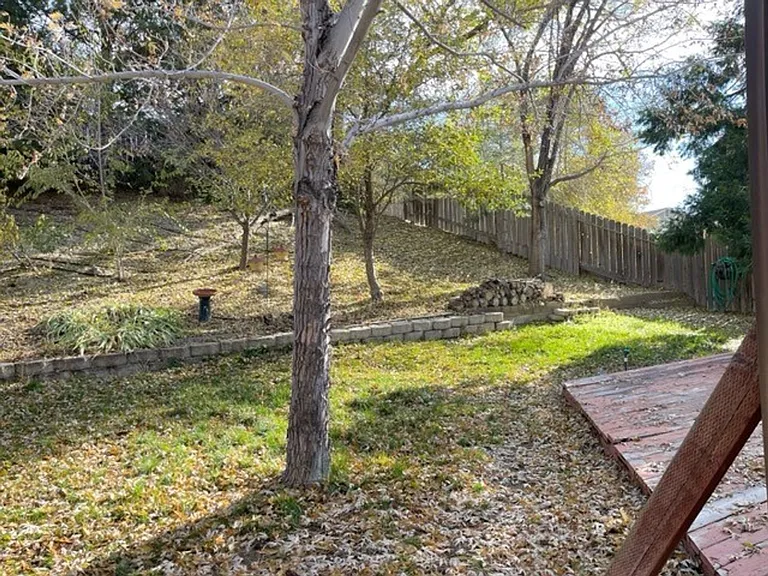 1254 Ambassador Dr — Photo 22