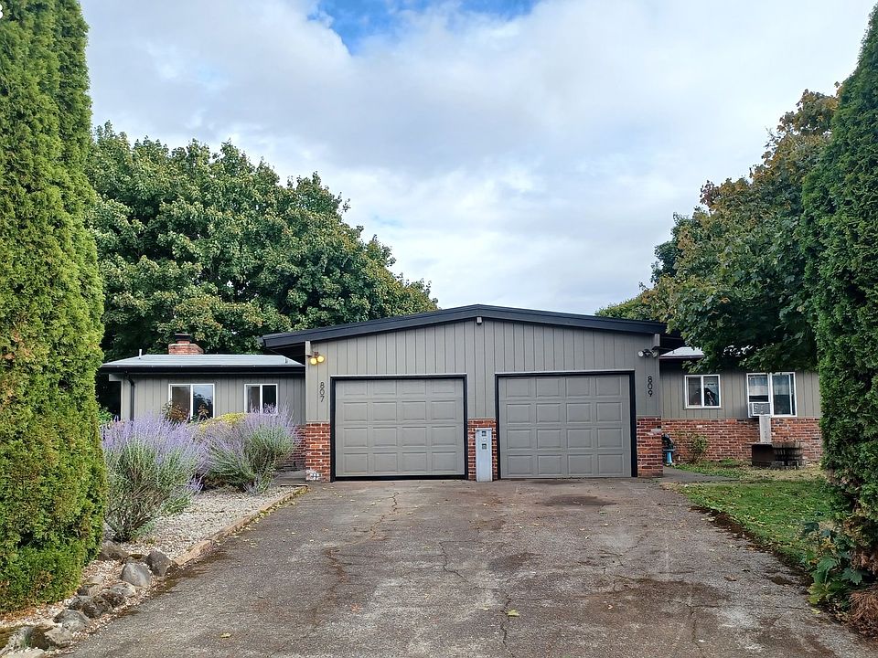 1st image of 807 SE 110th Ave