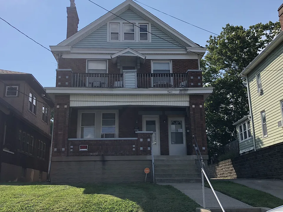 741 Purcell Ave #2