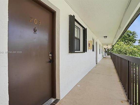 4th image of 14873 SW 104th St #6-203