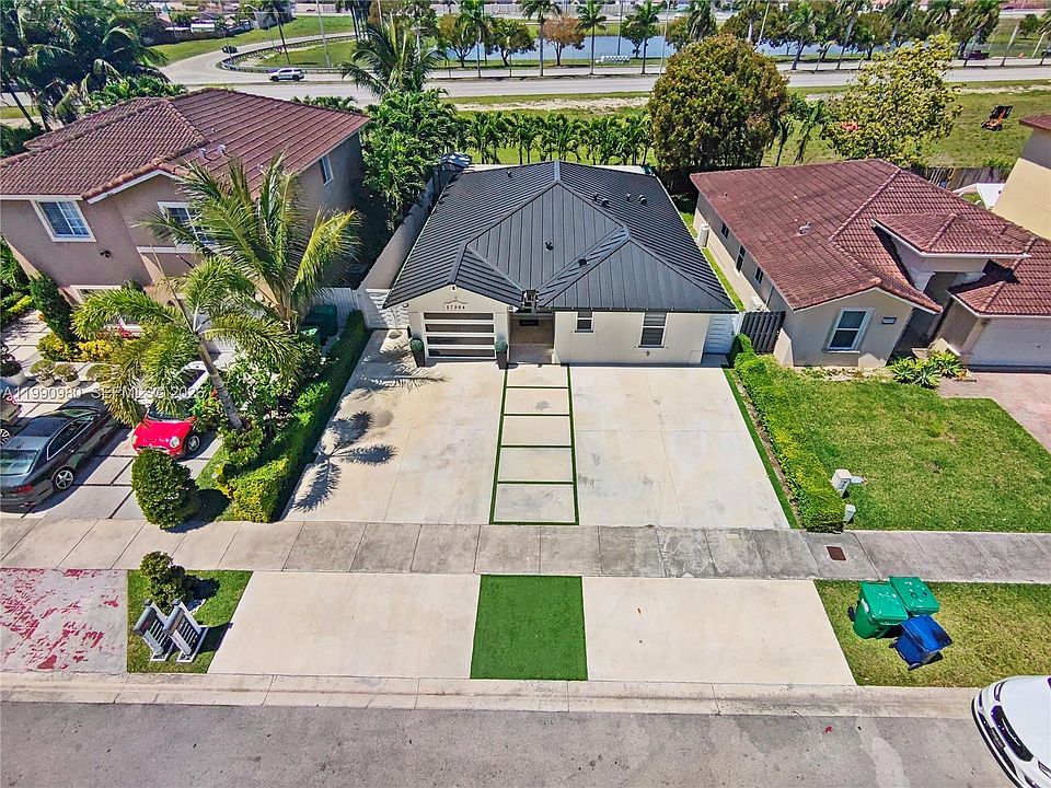 1st image of 27964 SW 136th Pl