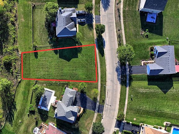 5th image of 1308 Briarwood Ln