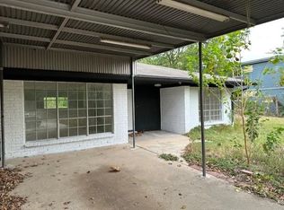 910 Oak St, Houston, TX 77018