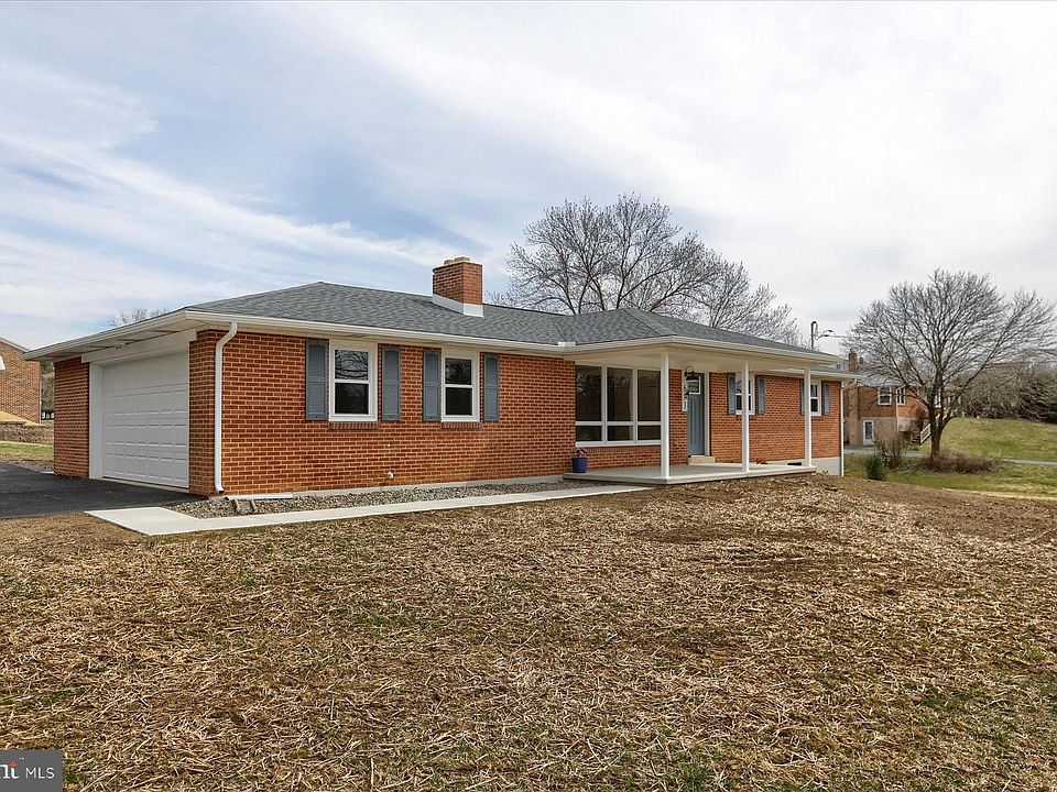 673 Piketown Rd, Harrisburg, PA 17112 Zillow