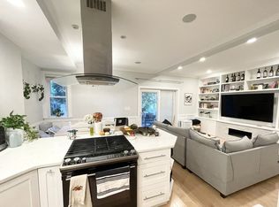 108 Buttonwood St #1A, Dorchester, MA 02125