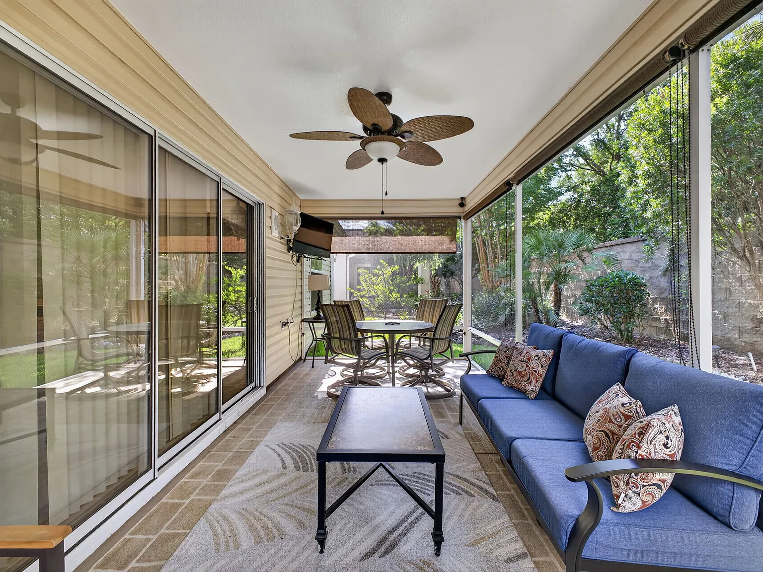 3 bed, 1512 sqft, $2,750 — Photo 1