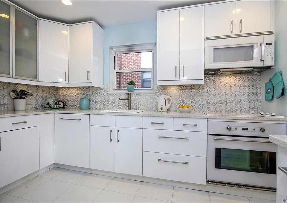 1st image of 50 West St APT C6a