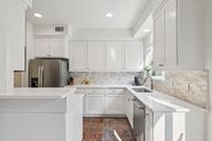 Buena Vista St-S2808-017.jpg
