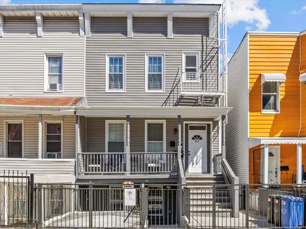 807 Elsmere Place image 1 of 15