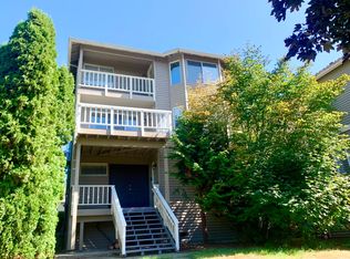 10752 3rd Ave NW, Seattle, WA 98177