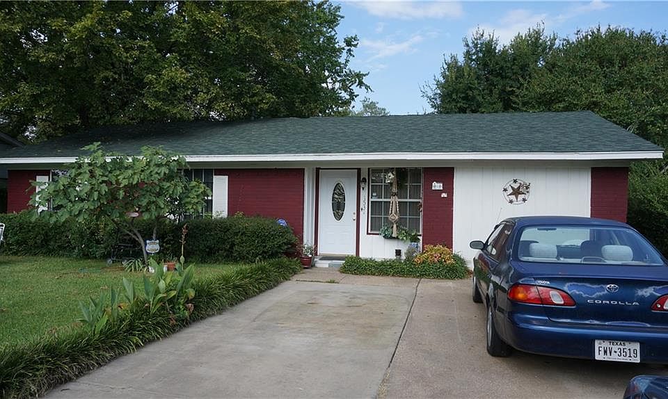 1st image of 1531 Phelps Dr