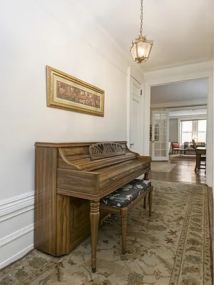 Sold by Sotheby's International Realty | media 13
