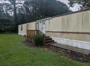 81 Lori Ln, Burgaw, NC 28425
