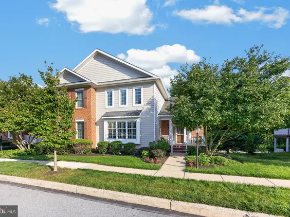 563 Gramercy Ln, Downingtown, PA 19335