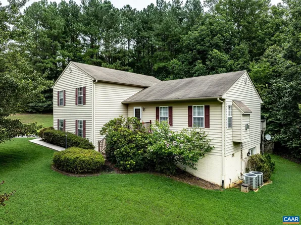 26 Magnolia Ct, Barboursville, VA 22923