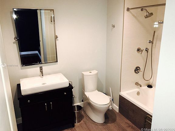 3rd image of 10 Aragon Ave Suite 1512