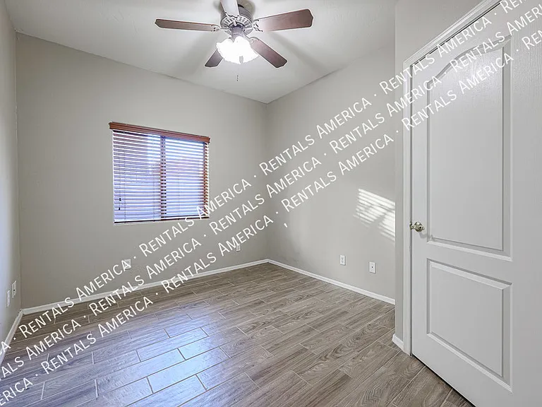 510 W University Dr #115 — Photo 12