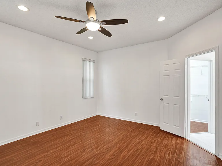 3717 Pebblebrook Mnr — Photo 28