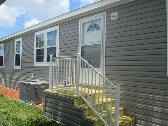 2nd image of 1335 Fleming Ave Lot 301