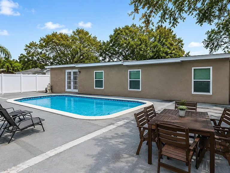 4433 W Oklahoma Ave — Photo 12