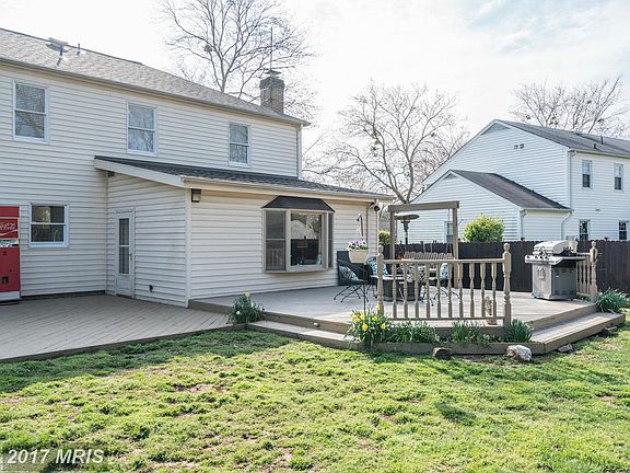 3rd image of 4504 Briarton Dr