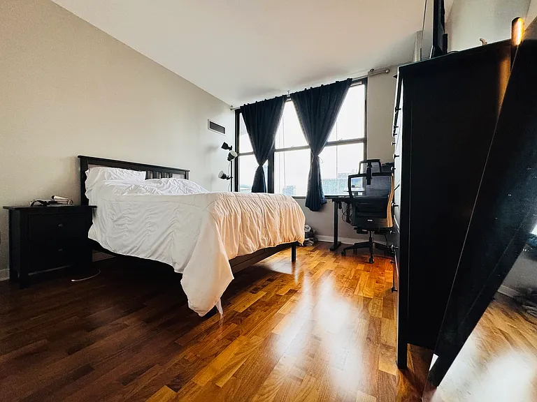 330 N Jefferson St #1907 — Photo 6