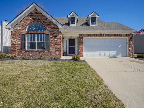 10920 Gate Cir, Fishers, IN 46038