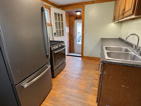 2nd image of 412 Lafond Ave