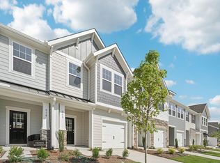 920 Kensley Grove Ln #65, Fuquay Varina, NC 27526