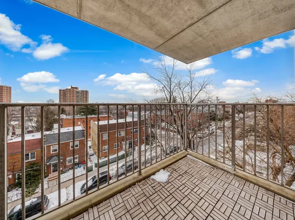 47-50 59th Street image 1 of 8