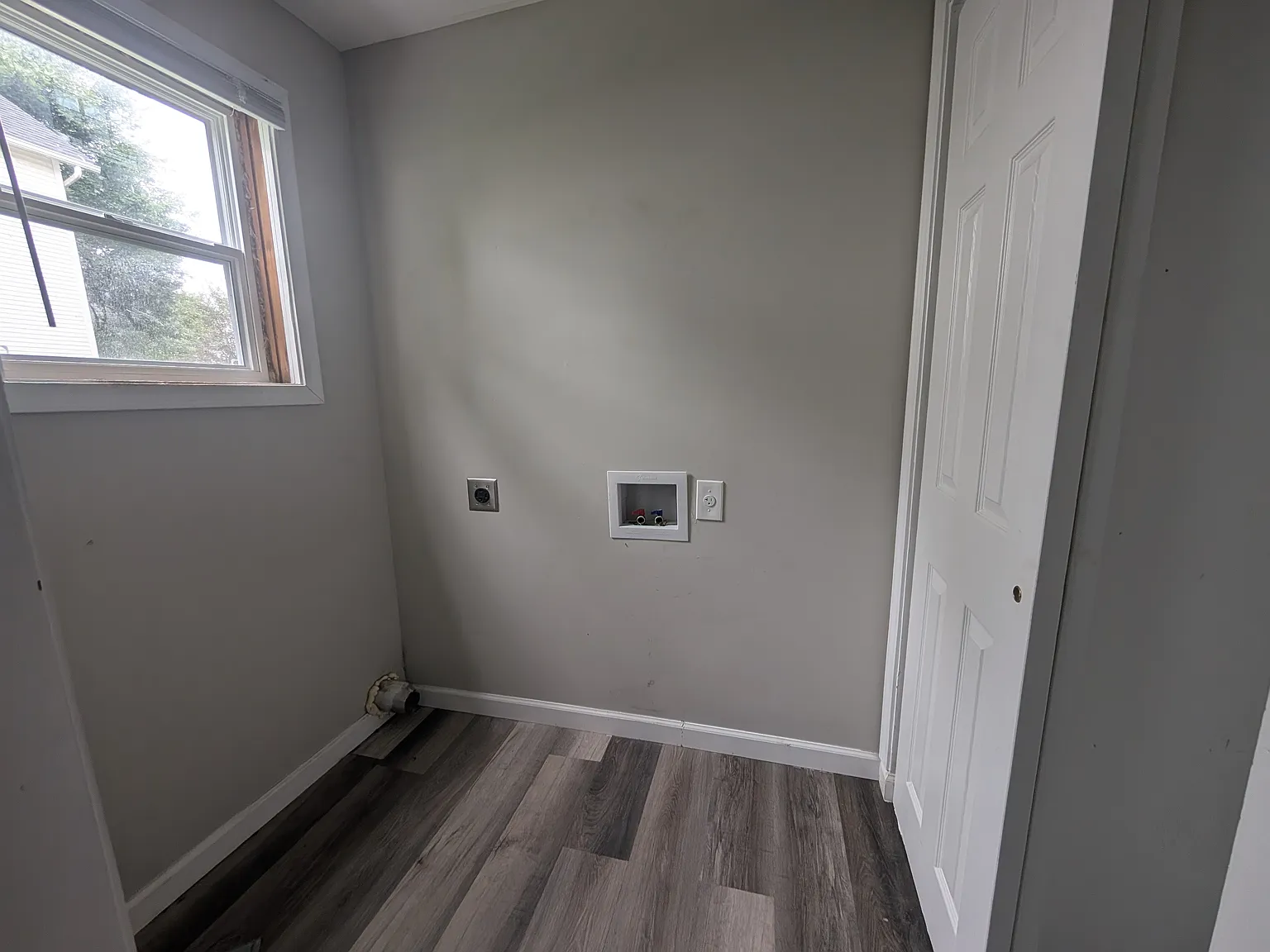 2 bed, 800 sqft, $1,100 — Photo 1