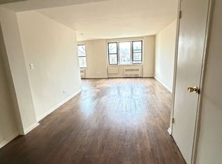 185-01 Hillside Ave #5C, Jamaica, NY 11432