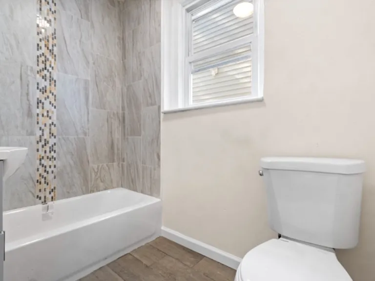 24 Irving Ave #1 — Photo 6